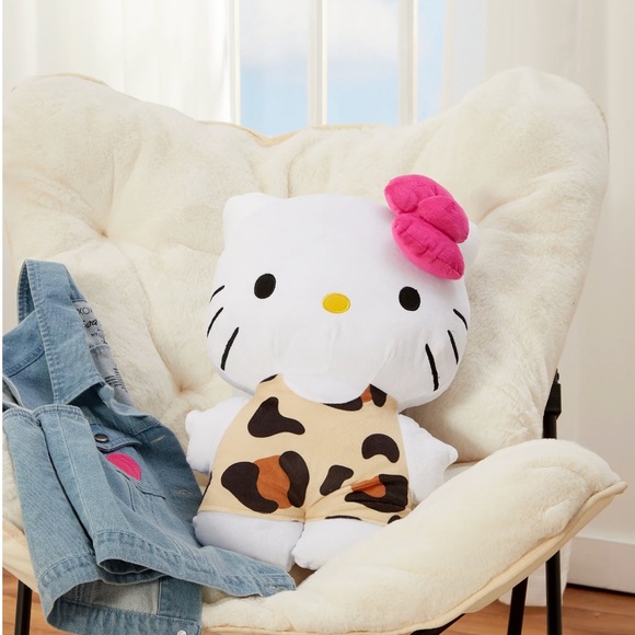 Hello Kitty Plush Pillow Buddy - Picture 1 of 7